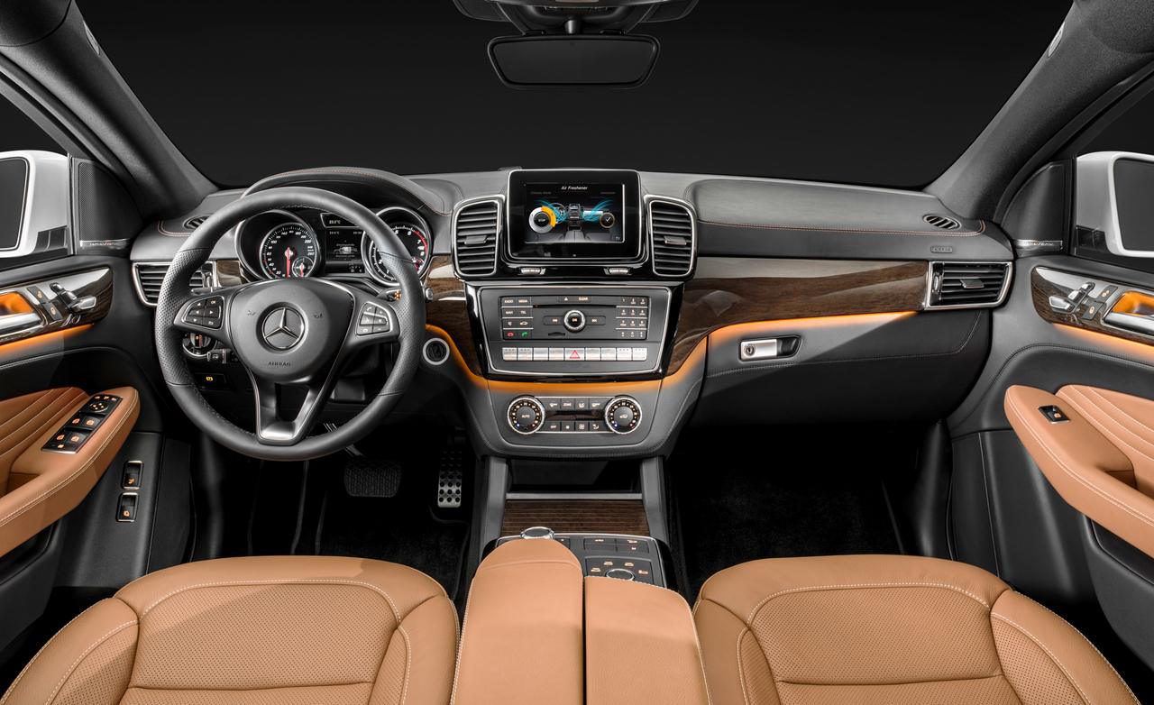 mercedesbenzgleinterior2