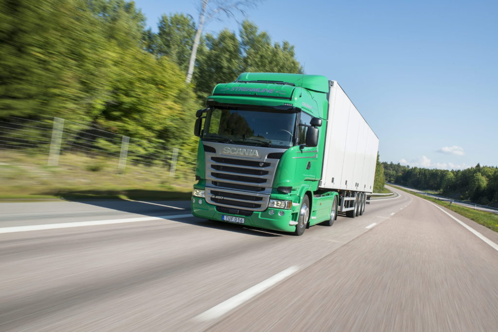 Scania R 450 4x2 Highline with semitrailer. Södertälje, Sweden Photo: Dan Boman 2014